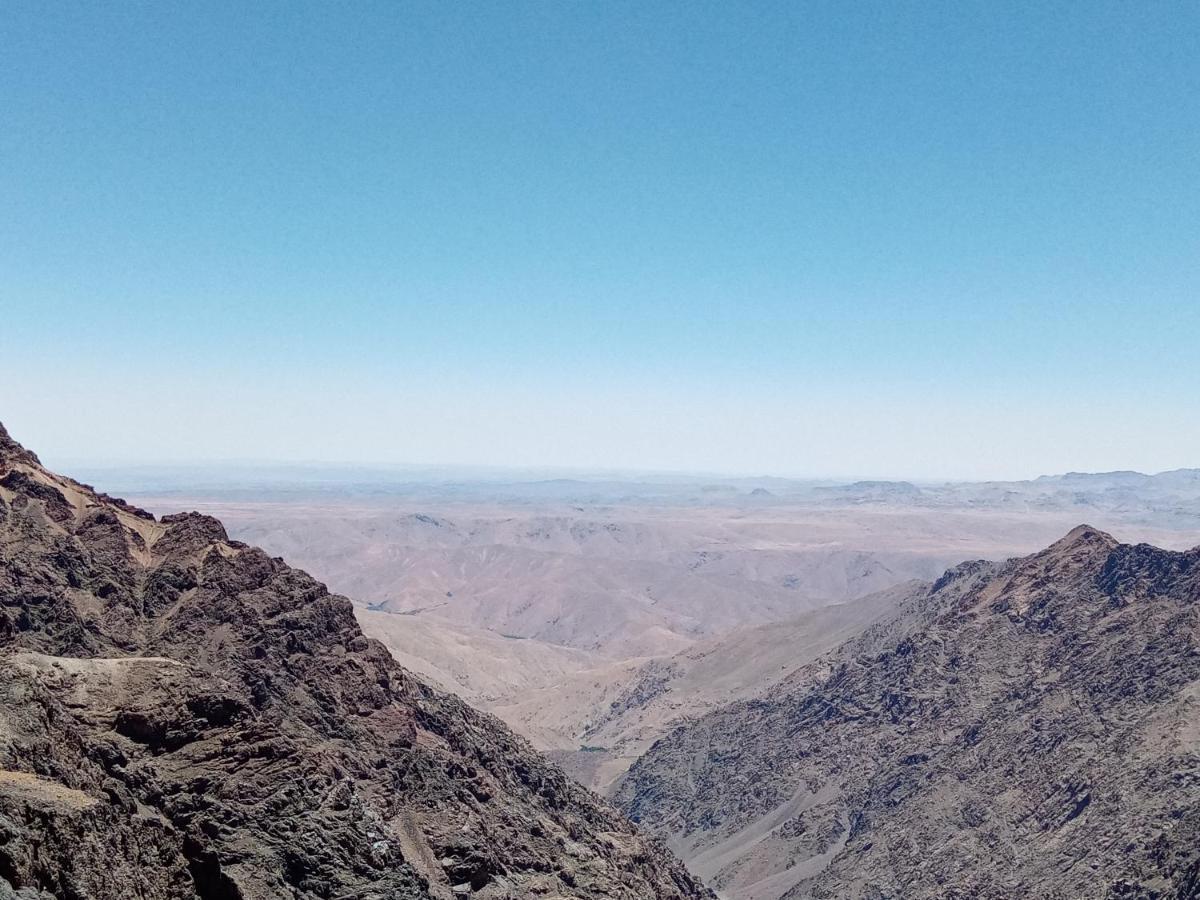 Auberge Toubkal Amsouzart Aitst Idar Tizgui Kültér fotó